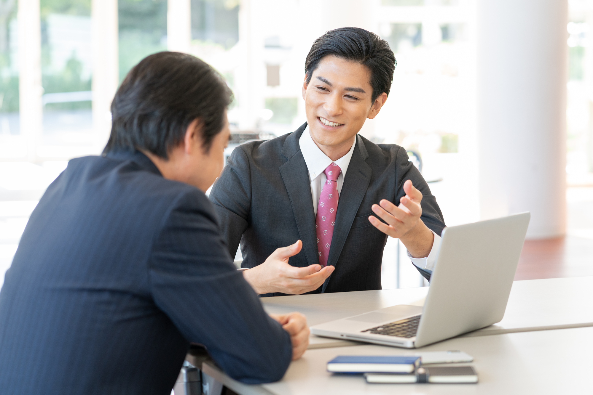 Practical Phrases That Will Help You Navigate the Japanese Business World -  tsunagu Local